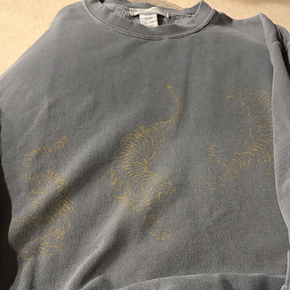 Urban Outfitters Gray Sweater with Gold Tiger Design